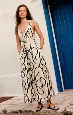 Shona Joy Cecelia Plunged Dress Print Size 8 for rent on The Volte - image 3