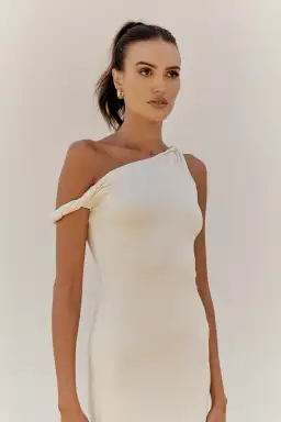 Johansen The Long Poppy Maxi Dress Cream Size M/Au 10 for rent on The Volte - image 3