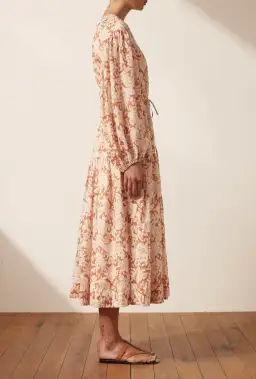 Shona Joy Flor Balloon Sleeve Drawstring Midi Dress Floral Size 12 for rent on The Volte - image 3