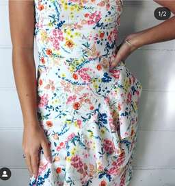 By Johnny Floral Waves mini size 6