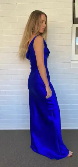 Natalie Rolt Monika Gown Electric Blue Size 10 for rent on The Volte - image 3