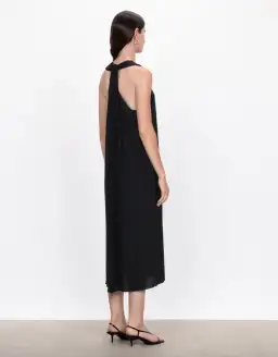 Veronika Maine Textured Plisse Midi Dress Black Size 6 for rent on The Volte - image 3