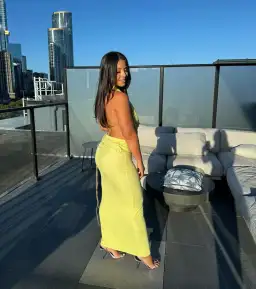 Deconduarte Elin Maxi Dress in Lime Mesh Size 8 for rent on The Volte - image 2