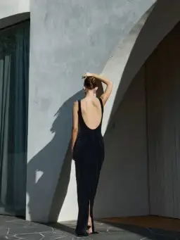 Effie Kats Verona Gown Dress Black Size 6 for rent on The Volte - image 4