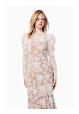 Elliatt Darcy Maxi Gown in White Size Small /AU 8 for rent on The Volte - image 2