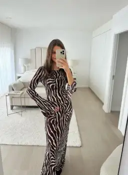 Realisation Par The Gia In Animal Zebra Print Size L / Au 12 for rent on The Volte - image 7