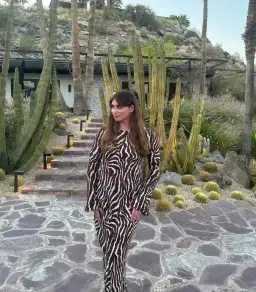 Realisation Par The Gia In Animal Zebra Print Size L / Au 12 for rent on The Volte - image 4