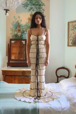 Mirror Palais Tunnel Ruffle Gown Shell Size 8 for rent on The Volte - image 5