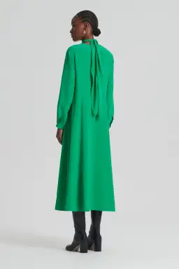 Scanlan Theodore Silk Drape Neck Dress Emerald Size 10 for rent on The Volte - image 3