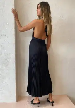 L'idee Renaissance Gown In Noir Size AU 10  for rent on The Volte - image 4