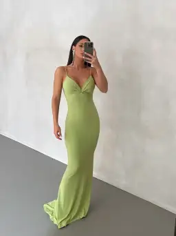 Melani Aleah Gown Lime Size M / AU 10 for rent on The Volte - image 2