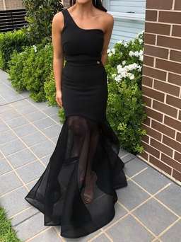 Bronx and Banco Black Gown Size 6 for rent on The Volte - image 1