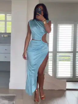 Bronx and Banco Jamilia Maxi Dress Light Blue Size 12 for rent on The Volte - image 3