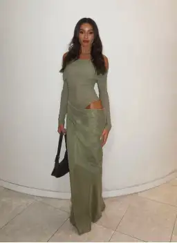 Benni Yasmin Maxi Dress Pistachio Size 8 for rent on The Volte - image 4