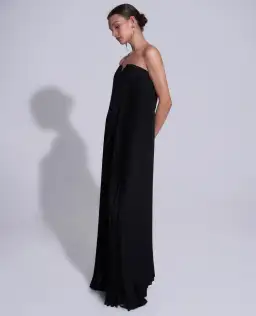L’Idee Black Tie Gown in Noir Size 12  for rent on The Volte - image 2
