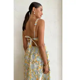 Issy Felix Dress In Pearl Size AU 8 for rent on The Volte - image 3