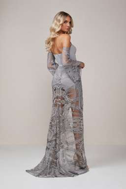 Delilah Dress By Lexi Grey Size 6