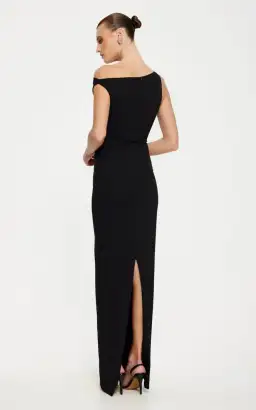 Effie Kats Inaya Gown Black Size M / AU 10 for rent on The Volte - image 3