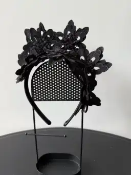 Olga Berg Lace Fascinator Black One Size