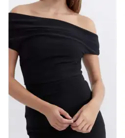 Pasduchas Evie Shoulder Dress Black Size 14  for rent on The Volte - image 2