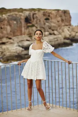 Bardot Kiah Broderie Corset Mini Dress Orchid White Size 8