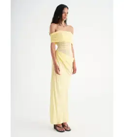 Benni Nico Off Shoulder Maxi Dress Yellow Size 6 for rent on The Volte - image 2