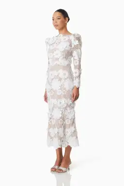 Elliatt Autumn Long Sleeve Midi Dress in White Size 10 for rent on The Volte - image 2