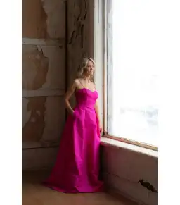 Rebecca Vallance Frenchy Gown Fuscia Pink Size AU 10 for rent on The Volte - image 4