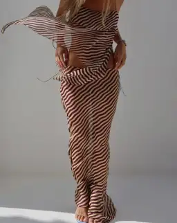 Rat & Boa Assisi Skirt Print Size 8 for rent on The Volte - image 2