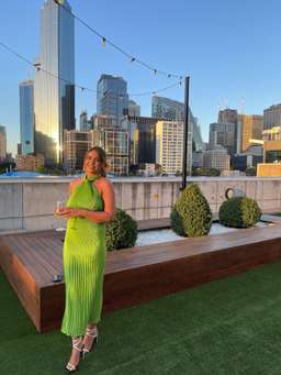 L'IDEE Soiree Halter Gown Green size 8 