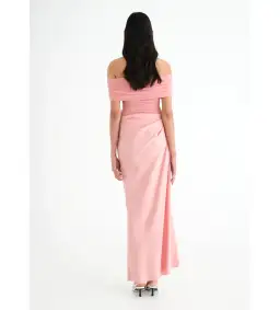 Benni Nico Off The Shoulder Nico Maxi Dress in Candy Floss Pink Size S / AU 8 for rent on The Volte - image 3
