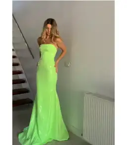 Alex Perry AP Gown Lime Size XS / AU 6