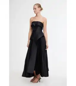 Acler Hammil Midi Dress in Black Size AU 10  for rent on The Volte - image 2