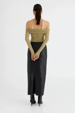 Benni Yasmin Off Shoulder Top in Pistachio Green Size S / AU 8 for rent on The Volte - image 3