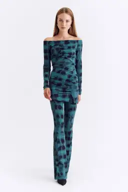 Suboo Shibori Gathered Pants Green Size 8/S for rent on The Volte - image 4