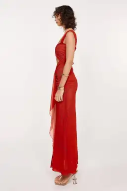 She is OLLÁ Imogen Maxi in Cherry Red Size 6