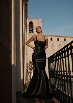 JGR & STN LUCY GOWN Black Size 8