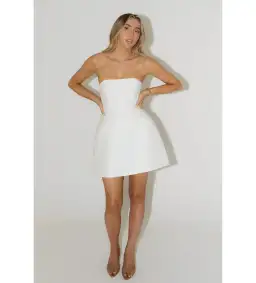 Odd Muse The Ultimate Muse Strapless Dress in White Size Small/ AU 8