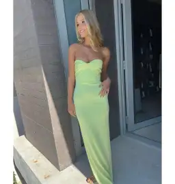 Alex Perry Sheath Gown in Lime Size AU 8