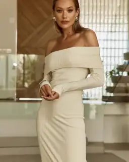 Sofia the Label Gia off the Shoulder  Dress Cream Size 10 for rent on The Volte - image 3