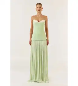 She is OLLÁ Nicolette Maxi Dress Green Size M/AU 10 for rent on The Volte - image 1