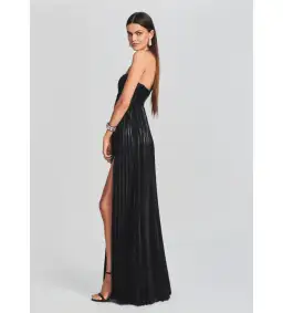 Retrofête Zoa Dress in Black Size Small/ AU 8 for rent on The Volte - image 2