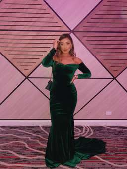 Alamour the Label Emerald Gown Green Size 8 for rent on The Volte - image 1