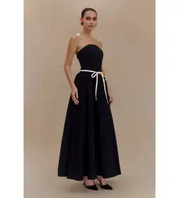 MESHKI Penny Strapless Contrast Midi Dress Black & White Size M/AU 10 for rent on The Volte - image 2