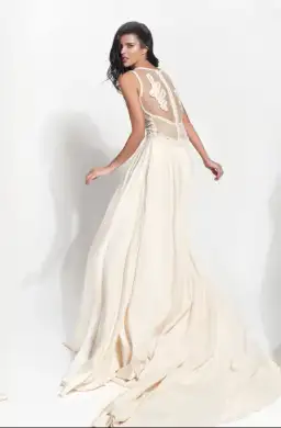 Atelier Zolotas Adeia Vintage Wedding Gown Cream Size 8 for rent on The Volte - image 2