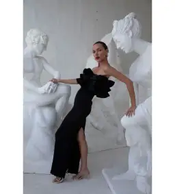 L'idee Paris Tube Dress in black size AU 8 for rent on The Volte - image 2