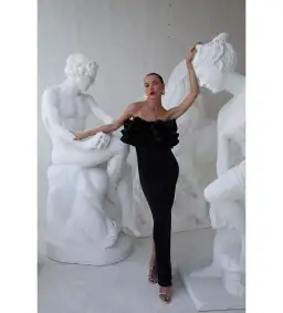 L'idee Paris Tube Dress in black size AU 8 for rent on The Volte - image 1