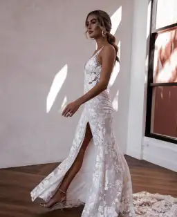 Made with Love Bridal Jaymes Gown Size 10 for rent on The Volte - image 3