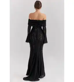 House of CB Belle Off Shoulder Floral Lace Maxi Dress Black Size AU 14 for rent on The Volte - image 4