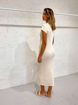MVP Knit dress in Beige